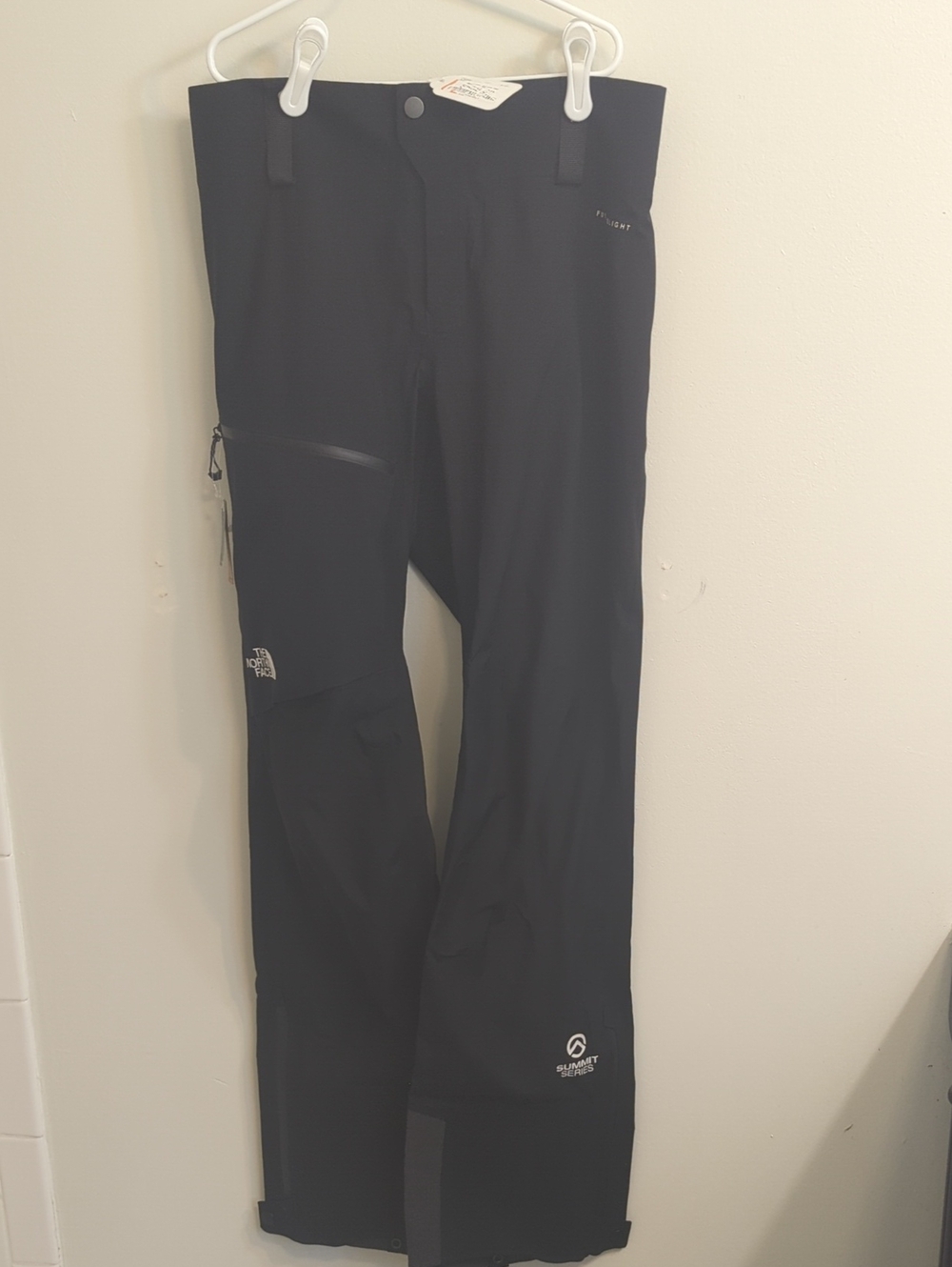 The North Face Women's Summit L5 Softshell Ski Pants